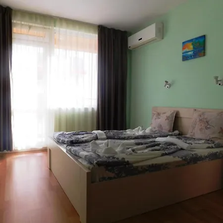 فندق Darius Hstl 3*