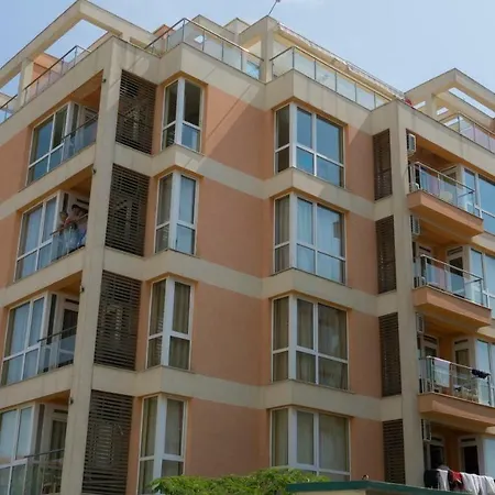 فندق Darius Hstl ساني بيتش