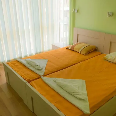 فندق Darius Hstl