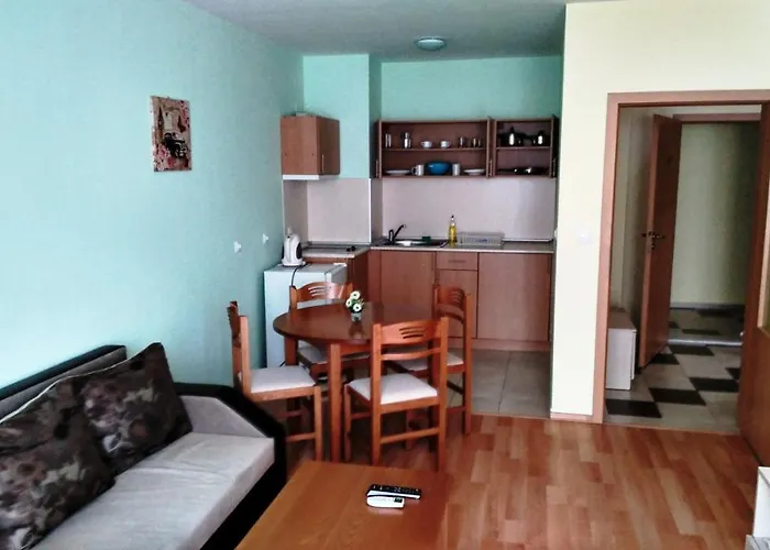 Darius Hstl Хотел