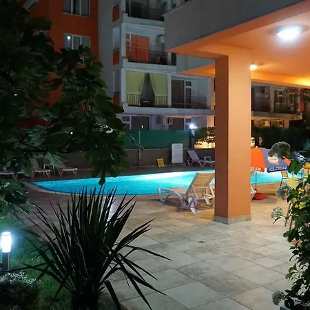 Darius Hstl ホテル