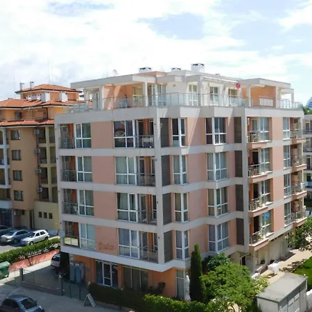 ホテル Darius Hstl