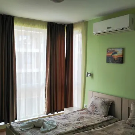 Darius Hstl ホテル サニービーチ