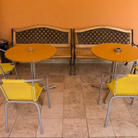 Darius Hstl ホテル 3*