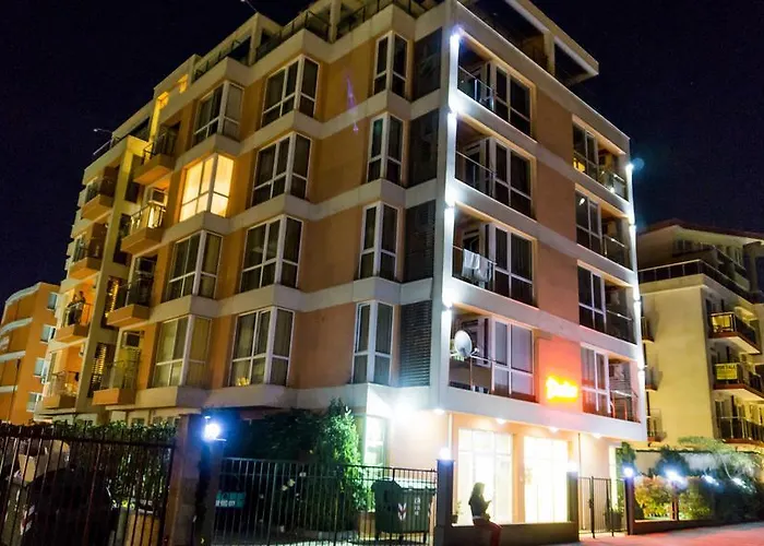 Darius Hstl Słoneczny Brzeg